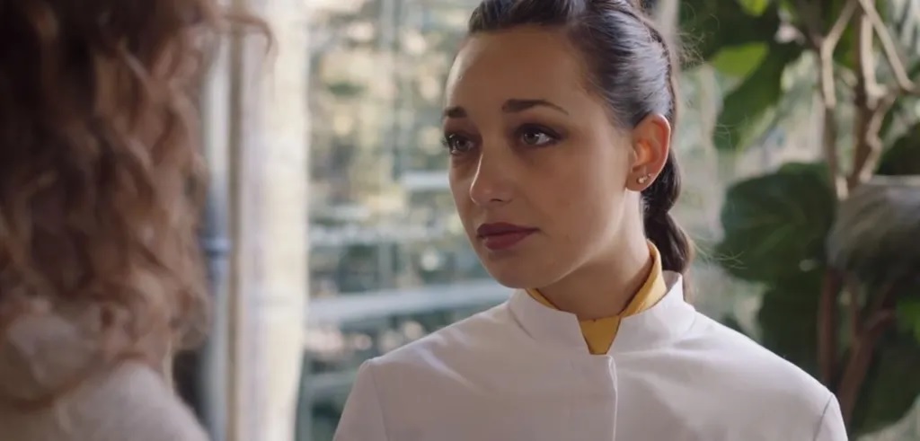 Ici tout commence (spoilers) : Jasmine pousse Jim dans les bras de Maya et Mehdi devient professeur