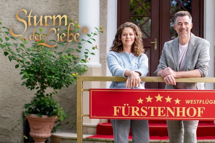 Zwei Singles für den Fürstenhof! Das sind die neuen Gesichter bei “Sturm der Liebe”